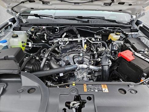 New 2025 Ford Ranger XLT w/ FX4 Off-Road Package image 17