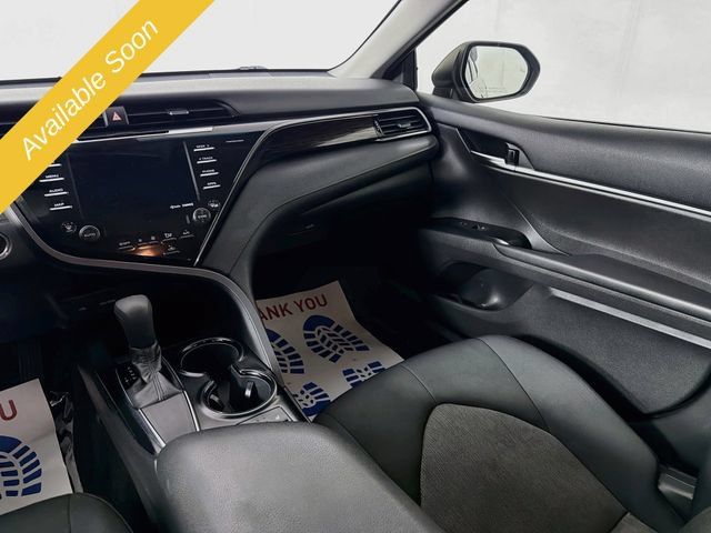 Used 2020 Toyota Camry LE FWD image 22