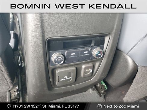 Used 2021 Buick Enclave Essence w/ Sound and Sites Package image 15