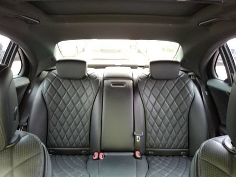 Used 2023 Mercedes-Benz S 580 4MATIC Sedan w/ AMG Line image 19