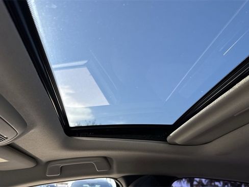 Certified 2022 MAZDA MAZDA3 s image 52