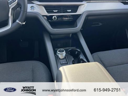 New 2026 Ford Explorer Active RWD image 17