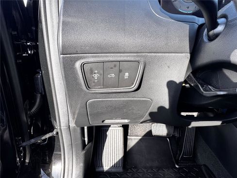 Used 2024 Hyundai Santa Cruz Night image 16