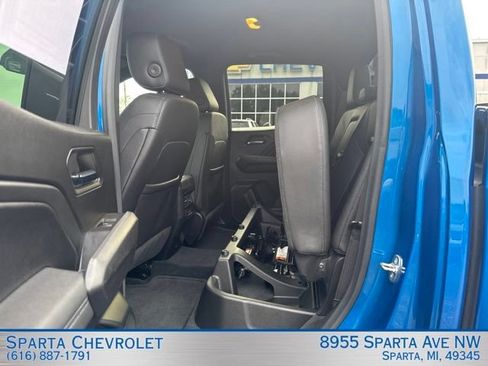 Used 2023 GMC Canyon Elevation w/ Elevation Premium Package AWD/4WD image 29