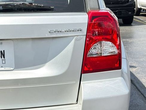 Used 2011 Dodge Caliber Heat FWD image 8