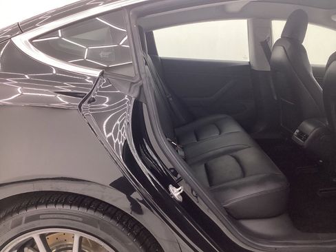 Used 2018 Tesla Model 3 Long Range image 21