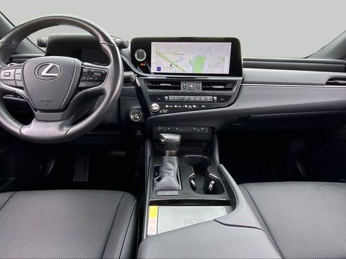 Used 2024 Lexus ES 350 w/ Premium Package FWD image 15