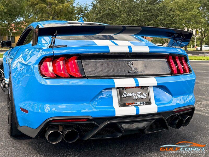 Used 2022 Ford Mustang Shelby GT500 w/ Carbon Fiber Track Pack RWD image 50