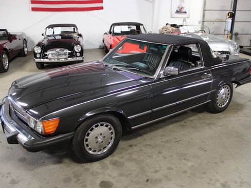 Used 1988 Mercedes-Benz 560 SL image 19