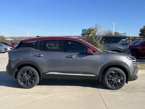 New 2026 Nissan Kicks SR w/ SR Premium Package image 3