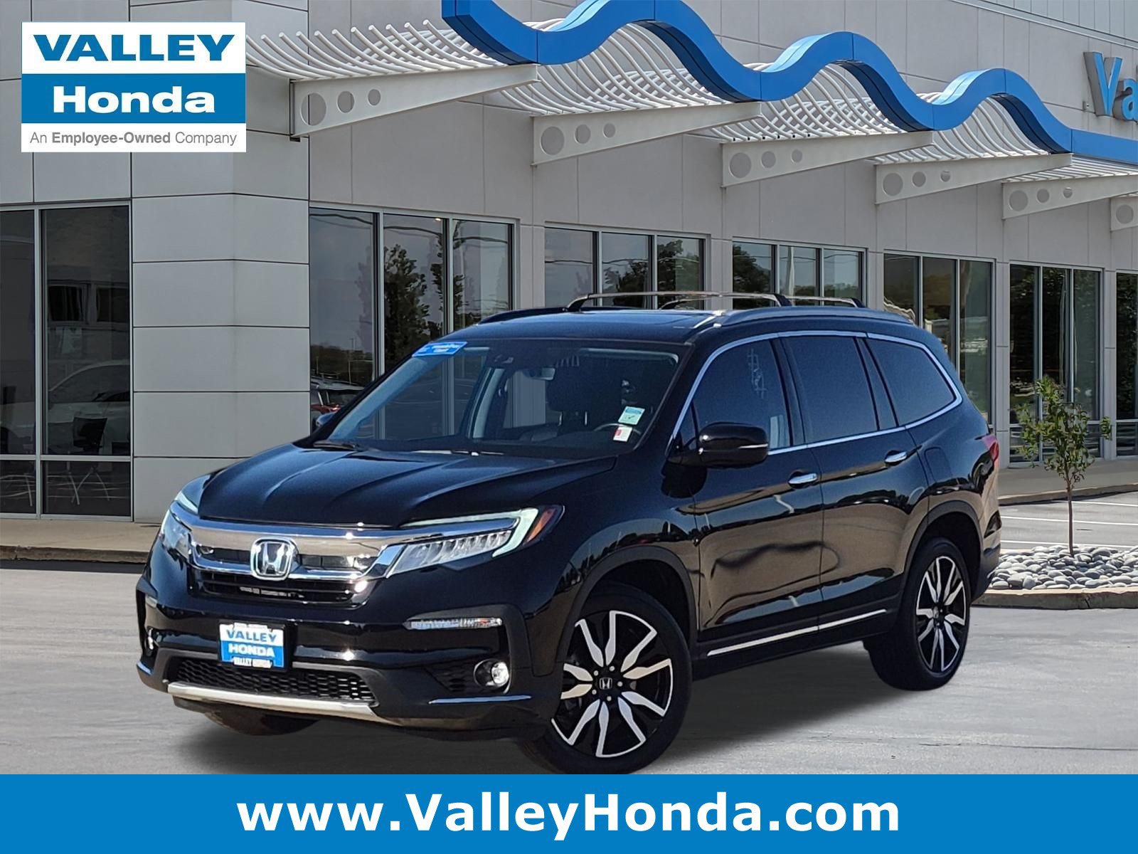 Used 2022 Honda Pilot Elite image 1