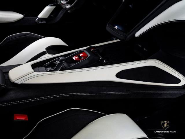 Used 2026 Lamborghini Temerario AWD/4WD image 47