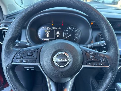 Certified 2024 Nissan Kicks SV image 23