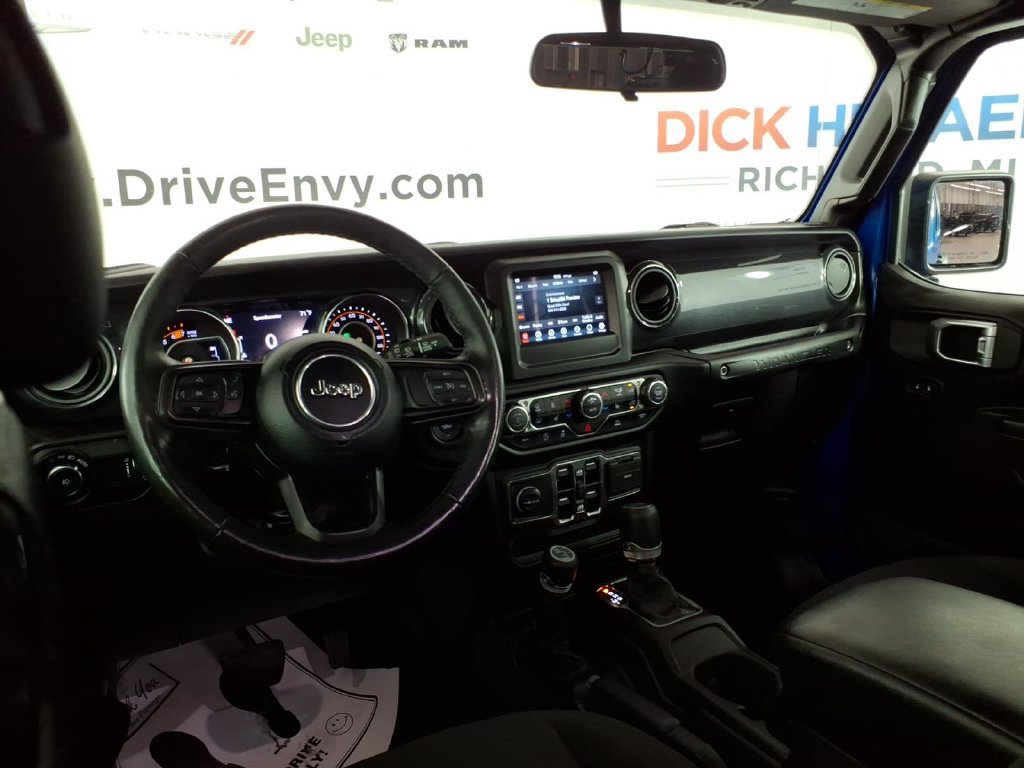 Used 2023 Jeep Wrangler Unlimited Sport AWD/4WD image 10
