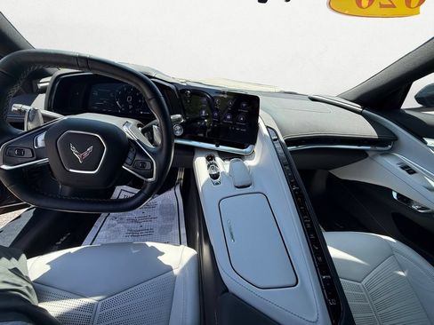 Used 2020 Chevrolet Corvette Stingray Preferred Cpe w/ 2LT Preferred Equipment Group RWD image 10