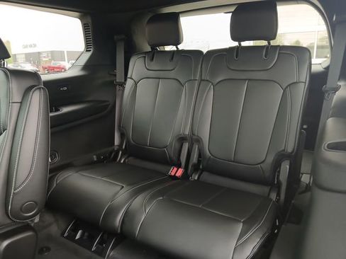 New 2026 Jeep Grand Cherokee L Limited AWD/4WD image 13