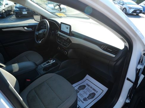 Used 2021 Ford Escape SE AWD/4WD image 25