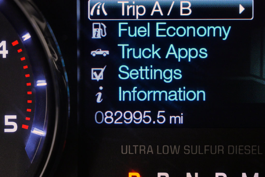 Used 2014 Ford F250 Lariat w/ Camper Package AWD/4WD image 28