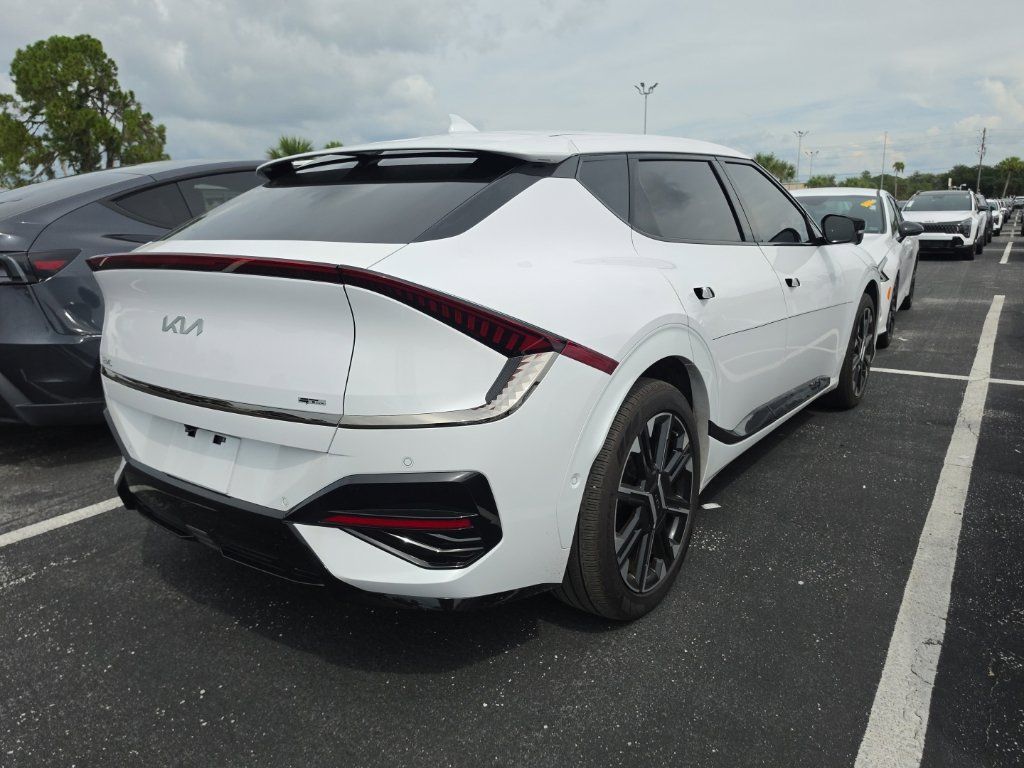 Certified 2025 Kia EV6 GT-Line AWD/4WD image 16