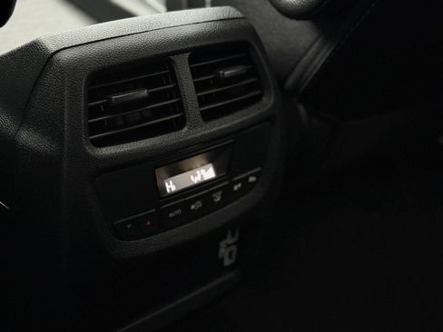 Certified 2022 Honda Pilot Special Edition image 21