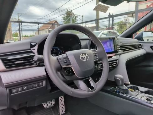 Used 2026 Toyota Camry SE AWD/4WD image 26