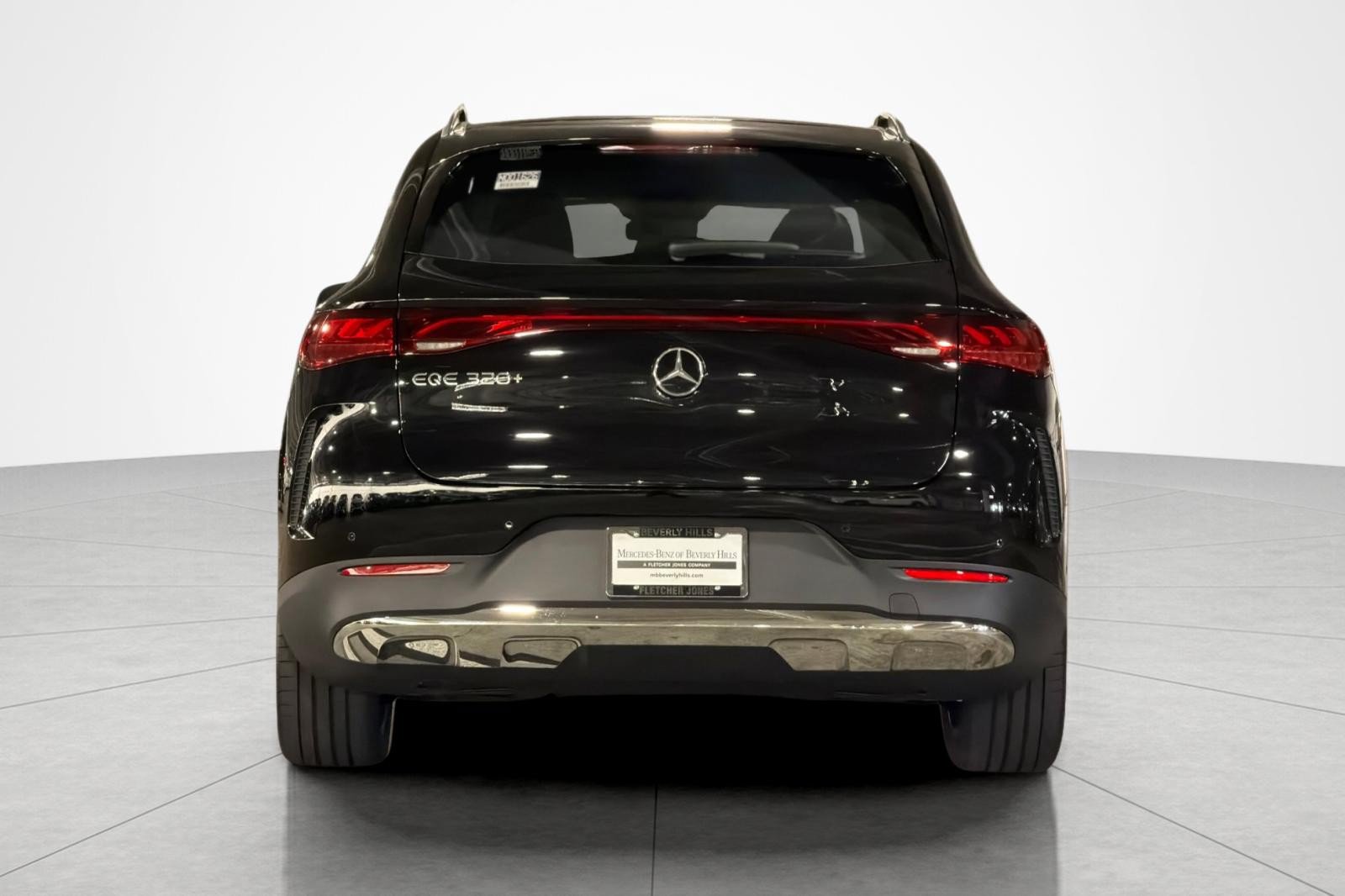 New 2027 Mercedes-Benz EQE 320+ SUV image 4