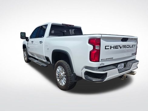 Used 2022 Chevrolet Silverado 3500 High Country w/ Technology Package AWD/4WD image 6