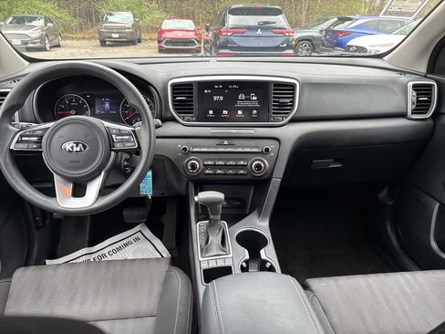 Used 2022 Kia Sportage LX AWD/4WD image 27