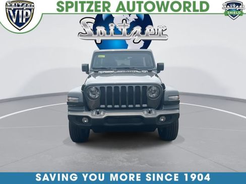 Used 2022 Jeep Wrangler Unlimited Sport AWD/4WD image 3