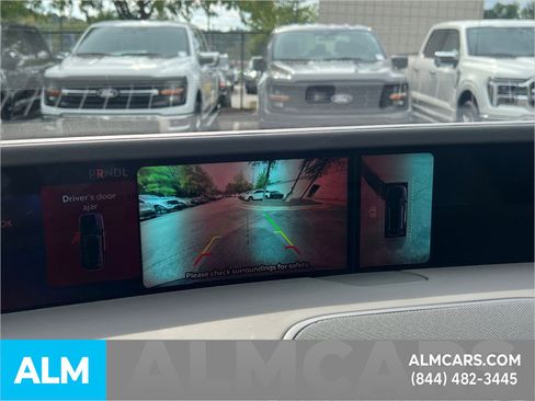 Used 2024 Lincoln Nautilus Premier w/ Equipment Group 102A image 38