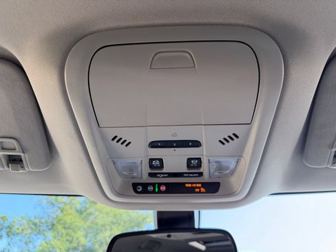 Used 2021 Buick Enclave Essence w/ Sound and Sites Package FWD image 21
