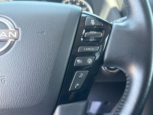 Used 2023 Nissan Armada SL w/ Captain's Chairs Package image 18