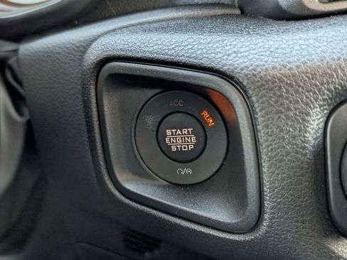 Used 2026 Jeep Wrangler Sport AWD/4WD image 19