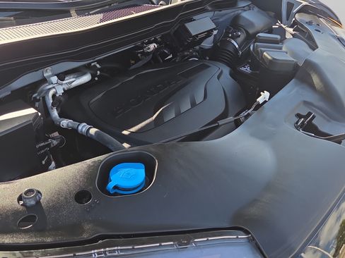 Used 2025 Honda Passport Black Edition image 18