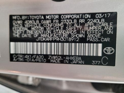 Used 2017 Toyota Prius Prime Plus w/ Carpet Mat Package FWD image 33