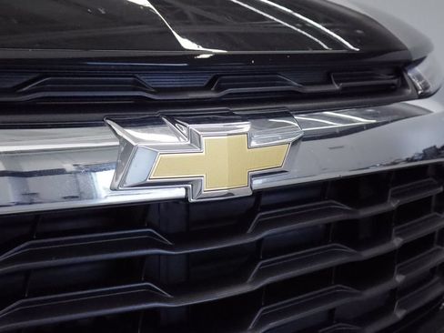 Used 2024 Chevrolet TrailBlazer LT AWD/4WD image 12
