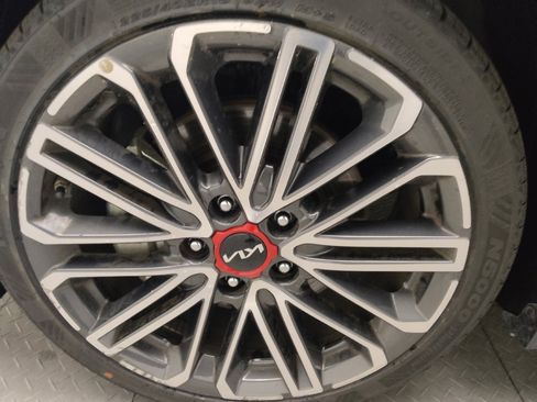 Used 2024 Kia Forte GT w/ GT2 Package FWD image 31