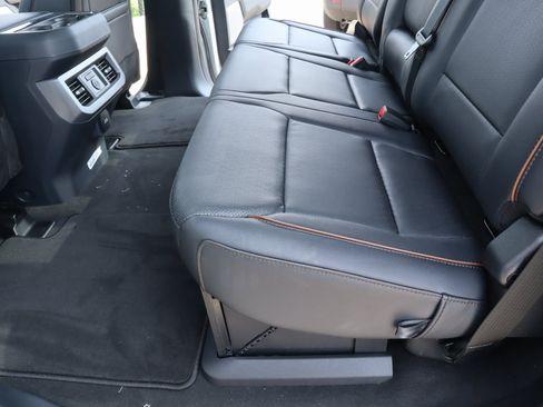 New 2026 Ford F250 Lariat w/ Black Appearance Package image 14