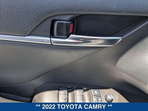 Used 2022 Toyota Camry XSE w/ Navigation Upgrade Package FWD image 11