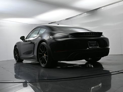 Used 2024 Porsche 718 Cayman GTS image 49