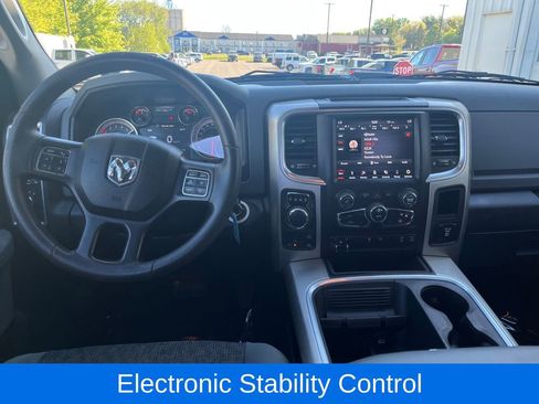 Used 2018 RAM 1500 Outdoorsman AWD/4WD image 15