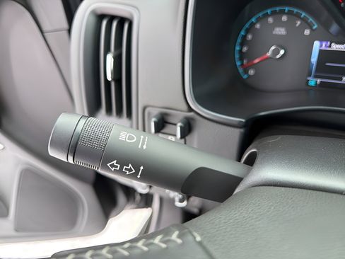 Used 2018 Chevrolet Colorado ZR2 image 16