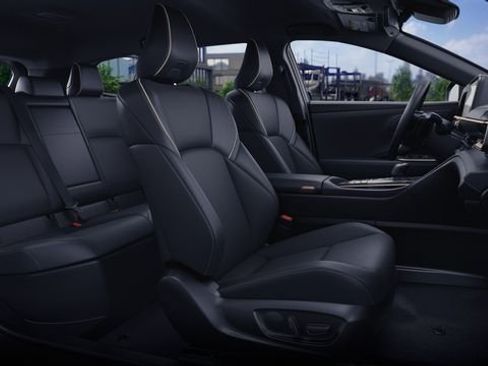 New 2026 Toyota Crown Signia image 23