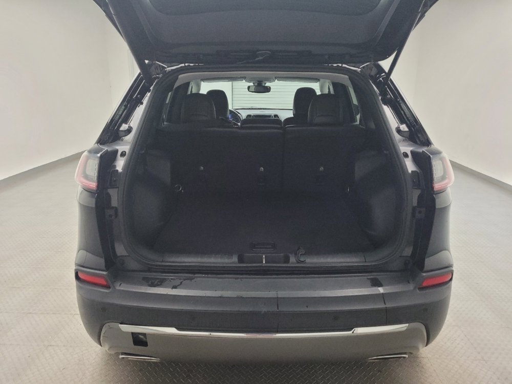 Used 2019 Jeep Cherokee Limited AWD/4WD image 29