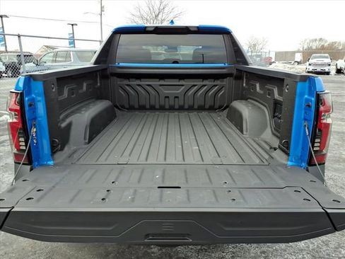 New 2025 Chevrolet Silverado EV LT image 4