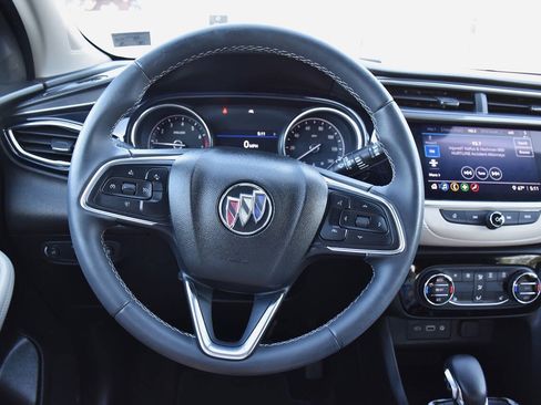 Used 2020 Buick Encore GX Select FWD image 21