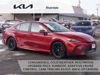 Used 2025 Toyota Camry SE w/ Multimedia Upgrade Package video 1