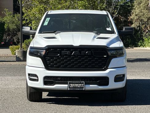 New 2026 RAM 1500 Express image 8