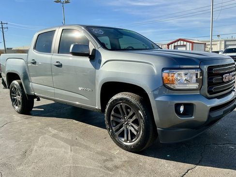 Used 2020 GMC Canyon SLE w/ Elevation Edition image 6