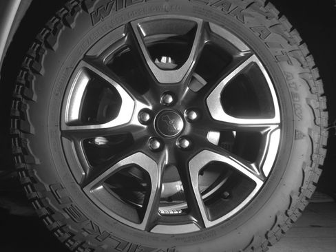 Used 2025 Jeep Compass Trailhawk AWD/4WD image 14
